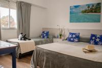 Hotel Solmar客房内的一张或多张床位
