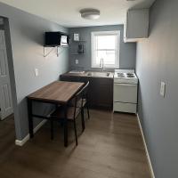 Atlantic Breeze Motel &amp; Apartments的厨房或小厨房