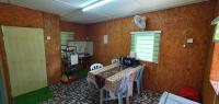 Chalet Kampong Guar, Manong的厨房或小厨房