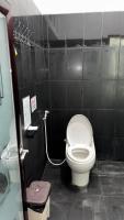 Zzz Hostel Malang的一间浴室
