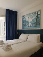 Hotel Hoksbergen客房内的一张或多张床位