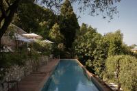 Hôtel du Couvent, a Luxury Collection Hotel, Nice内部或周边的泳池