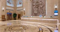 Vienna International Hotel Shenzhen North Station Branch大厅或接待区