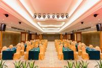 Vienna International Hotel Shenzhen North Station Branch的休息区