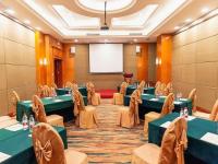 Vienna International Hotel Shenzhen North Station Branch商务区和/或会议室