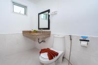 Kata Station Boutique Hotel的一间浴室