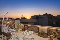 Lignum Suites Chania的阳台或露台