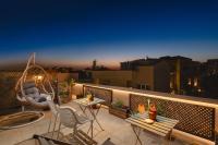 Lignum Suites Chania的阳台或露台