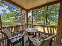 Serene 2 bed, 2 bath lodge, with amenities, 101AC lodge外面的花园