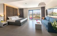 Hotel Astral Nirvana Club- Half Board的休息区