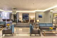 Hotel Astral Nirvana Club- Half Board的休息区