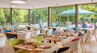 尼尔斯公园酒店餐厅或其他用餐的地方