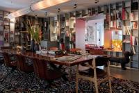Sir Savigny Hotel, part of Sircle Collection的休息区