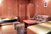 Camping Pod Krokwią的休息区
