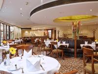 Grand Hotel Wien餐厅或其他用餐的地方