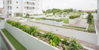 Accra Luxury Apartments at The Gallery外面的花园