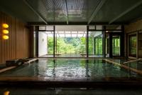 Fujiiso内部或周边的泳池