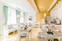Domizil Gols, Boutique - Hotel的厨房或小厨房