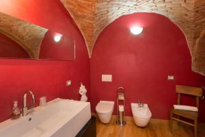 瑞丽斯帕拉哥赛度假酒店的一间浴室