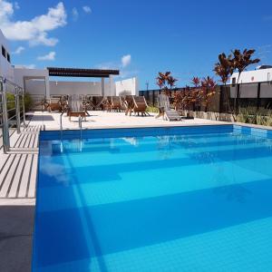 Maceio Facilities Apartamento Temporada内部或周边的泳池