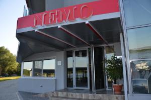 布勒伊拉Nemo的大楼前的新墨西哥标志