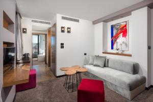 Boutique Hotel Ani - Adults Only的休息区