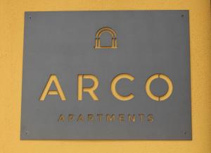 波尔图阿勒库公寓的参加阿考克拉普组织的标志