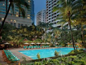 曼谷安納塔拉暹邏酒店内部或周边的泳池