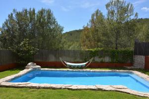 Villa Olivo Cerra da内部或周边的泳池