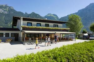 毛拉赫Ferienwohnungen Karwendel Camping的相册照片