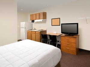 圣安东尼奥WoodSpring Suites San Antonio North Live Oak I-35的相册照片