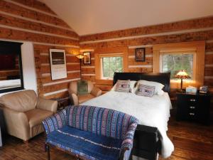 Riverside Meadows Cabins客房内的一张或多张床位