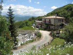 Sesto CampanoAgriturismo Monte Cesima的相册照片