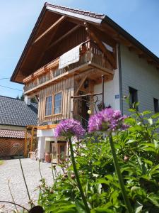 旧明斯特Ferienhaus in der Schlipfing mit Garten的相册照片