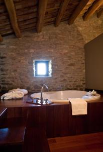 马斯阿尔贝雷达酒店的一间浴室