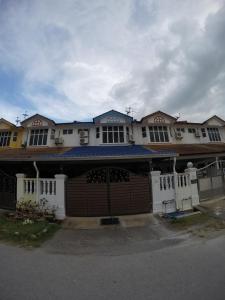 CukaiLittle Blue House Kemaman Guesthouse的相册照片