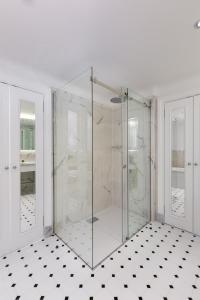 阿玛迪利亚公园米勒尼酒店的一间浴室