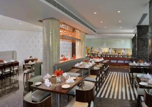 Fortune Park Sishmo, Bhubaneshwar - Member ITC's Hotel Group餐厅或其他用餐的地方