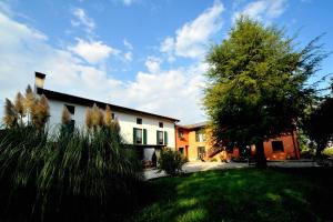 LauzaccoAgriturismo Le oche selvatiche的相册照片