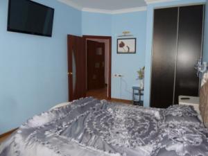 apartment in Chernomorsk (Illichivsk)客房内的一张或多张床位