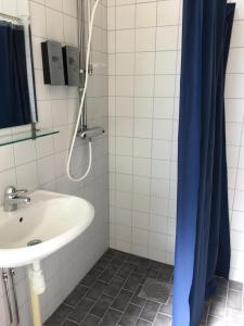 Hotell Hässlö的一间浴室