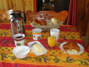 圣皮埃尔多德曼住宿加早餐膳食公寓酒店的相册照片