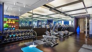 列克星敦21c博物馆酒店的健身中心和/或健身设施