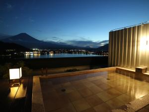 富士河口湖水之家酒店的相册照片