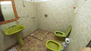 casa de campo en Villa Los Aromos Cordoba的一间浴室
