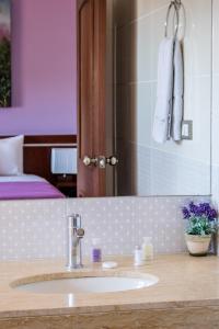 Hotel By Armonía Santa Cruz的一间浴室
