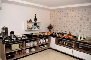 Hotel Estrela do Mar的厨房或小厨房