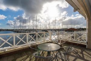 Appartement in Zeeland - Kabbelaarsbank 405 - Port Marina Zélande - Ouddorp - not for companies的阳台或露台