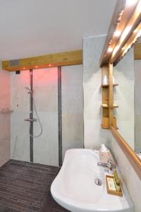 莫里诺酒店的一间浴室