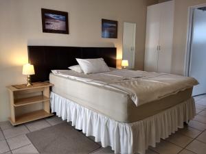 Tourmaline Guest House客房内的一张或多张床位